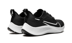 Nke Air Zoom Pegasus 37 Shield "Black/White" CQ7935 002