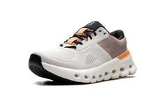 Cloudrunner 2 WMNS "Pearl Tangerine" 3WE10133196